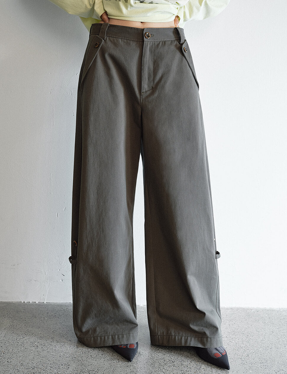 Button Cuff Oversized Pants