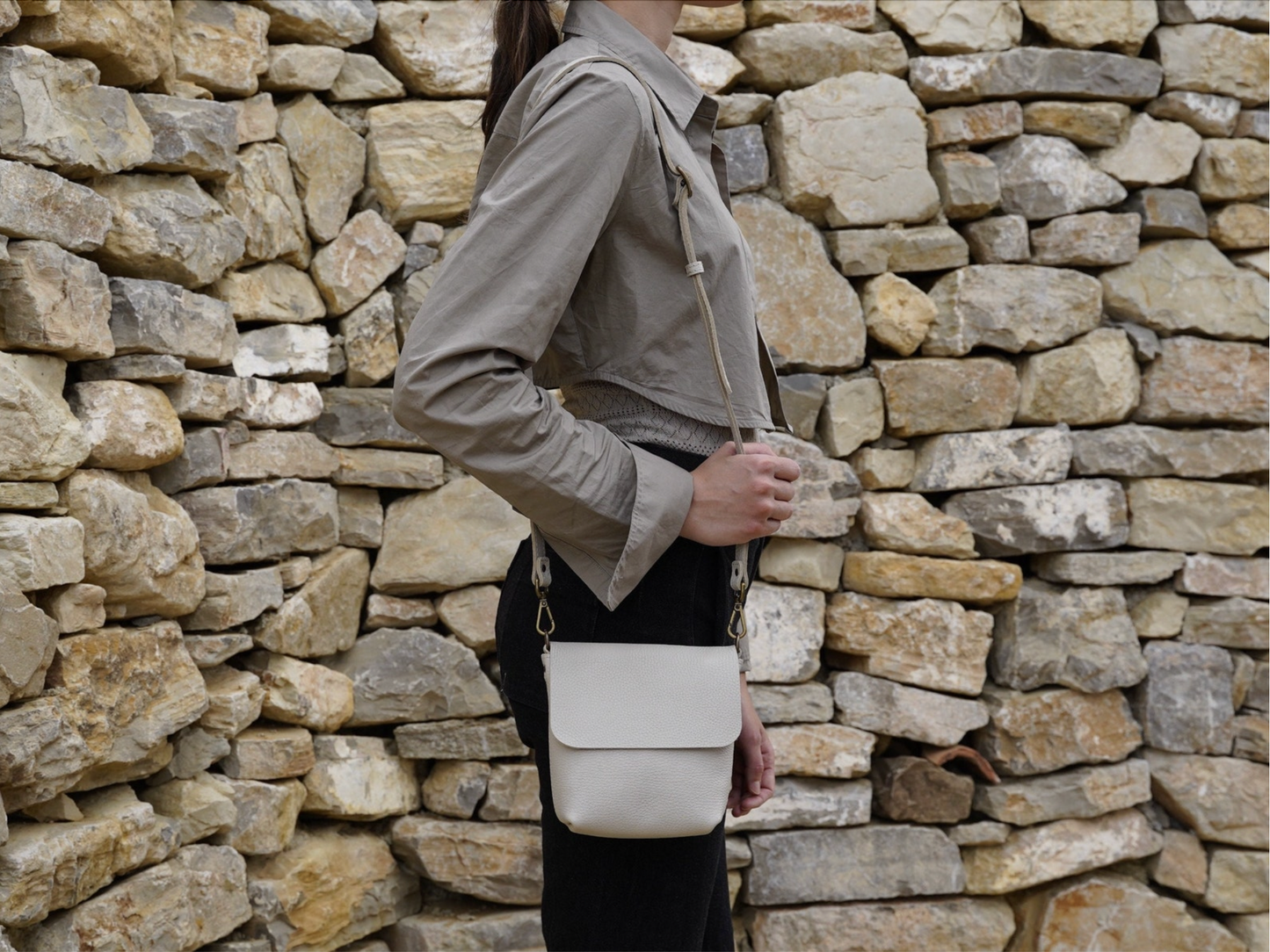 UN - Leather Crossbody Bag