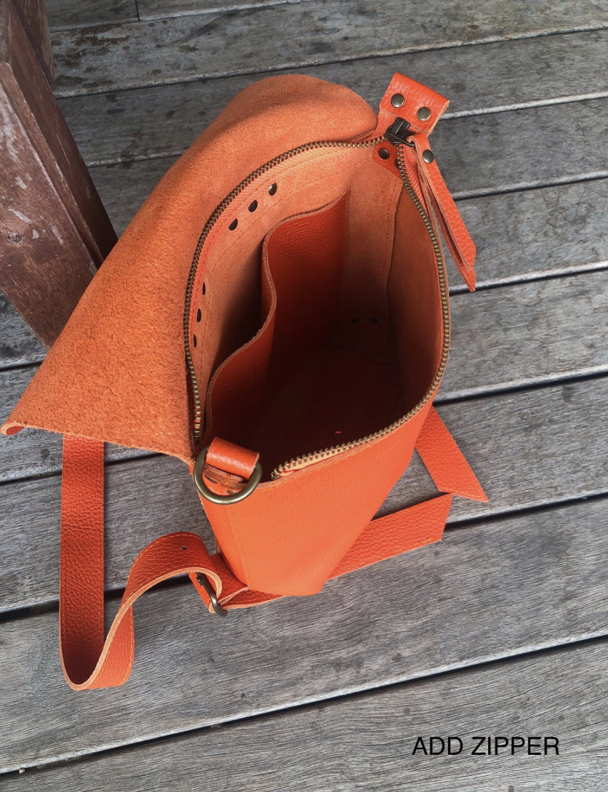 UN BACKPACK - Leather Backpack