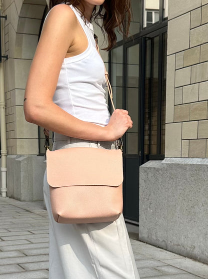 UN - Leather Crossbody Bag
