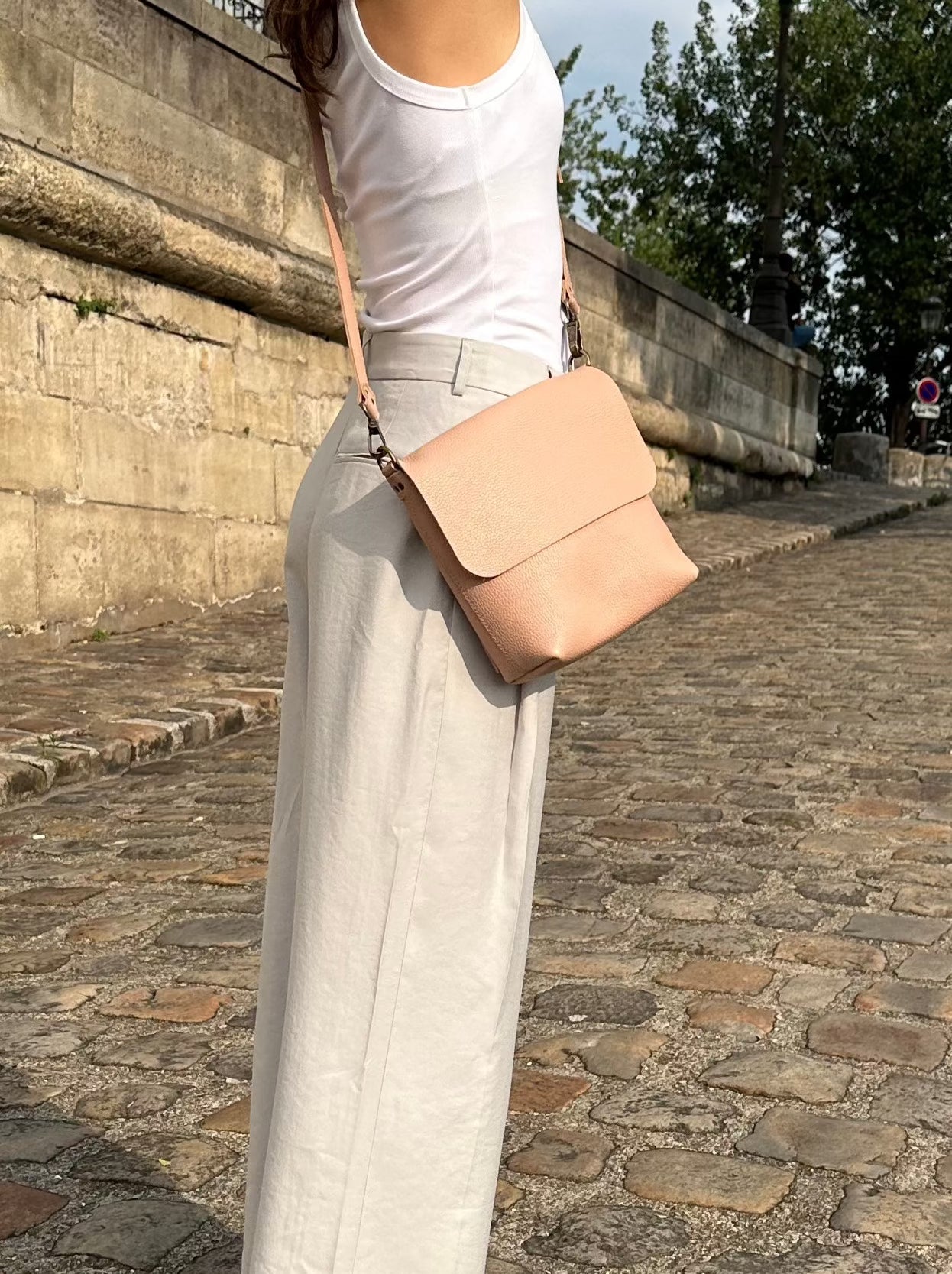 UN - Leather Crossbody Bag