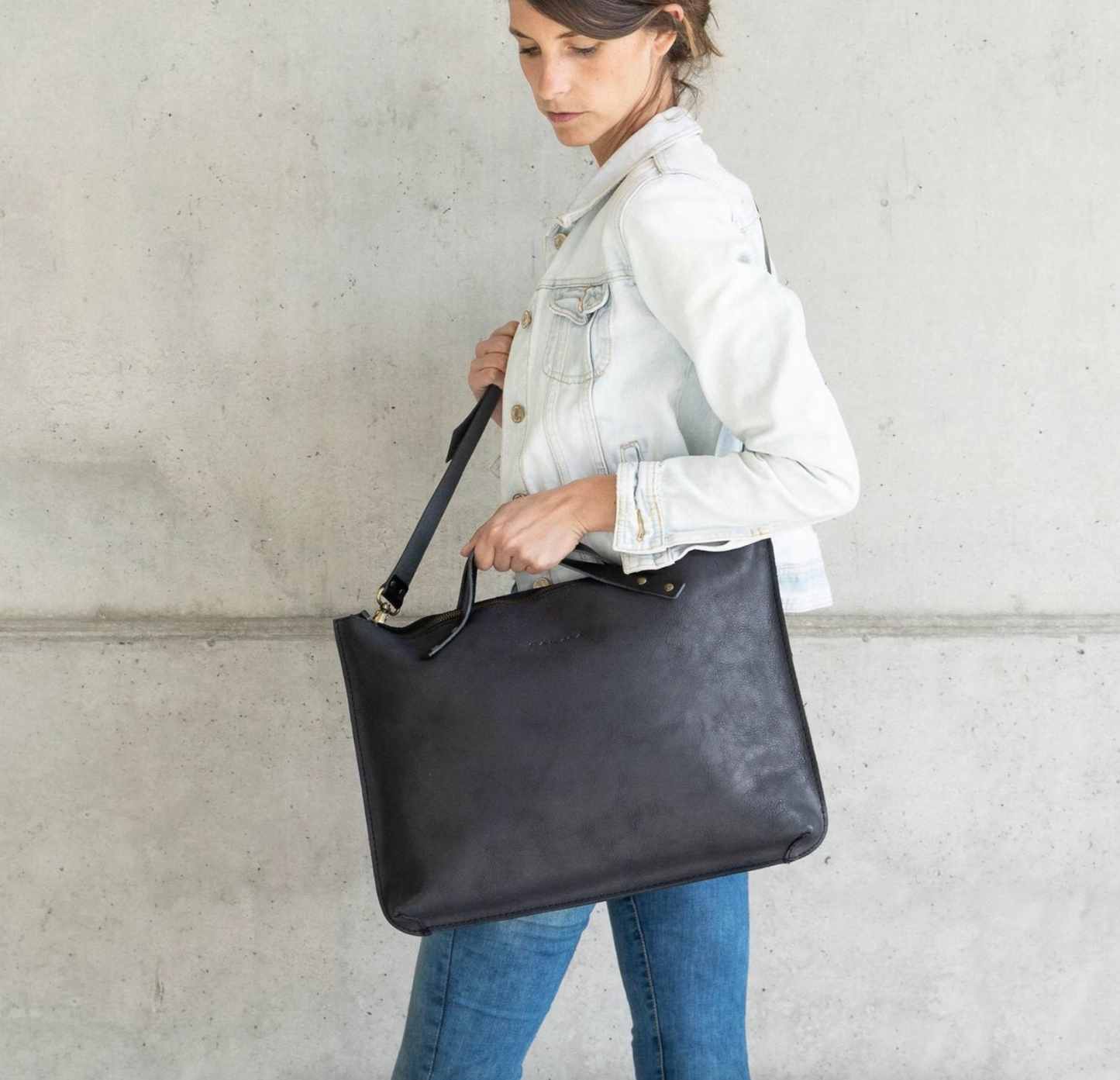 MILE - Leather Laptop Bag