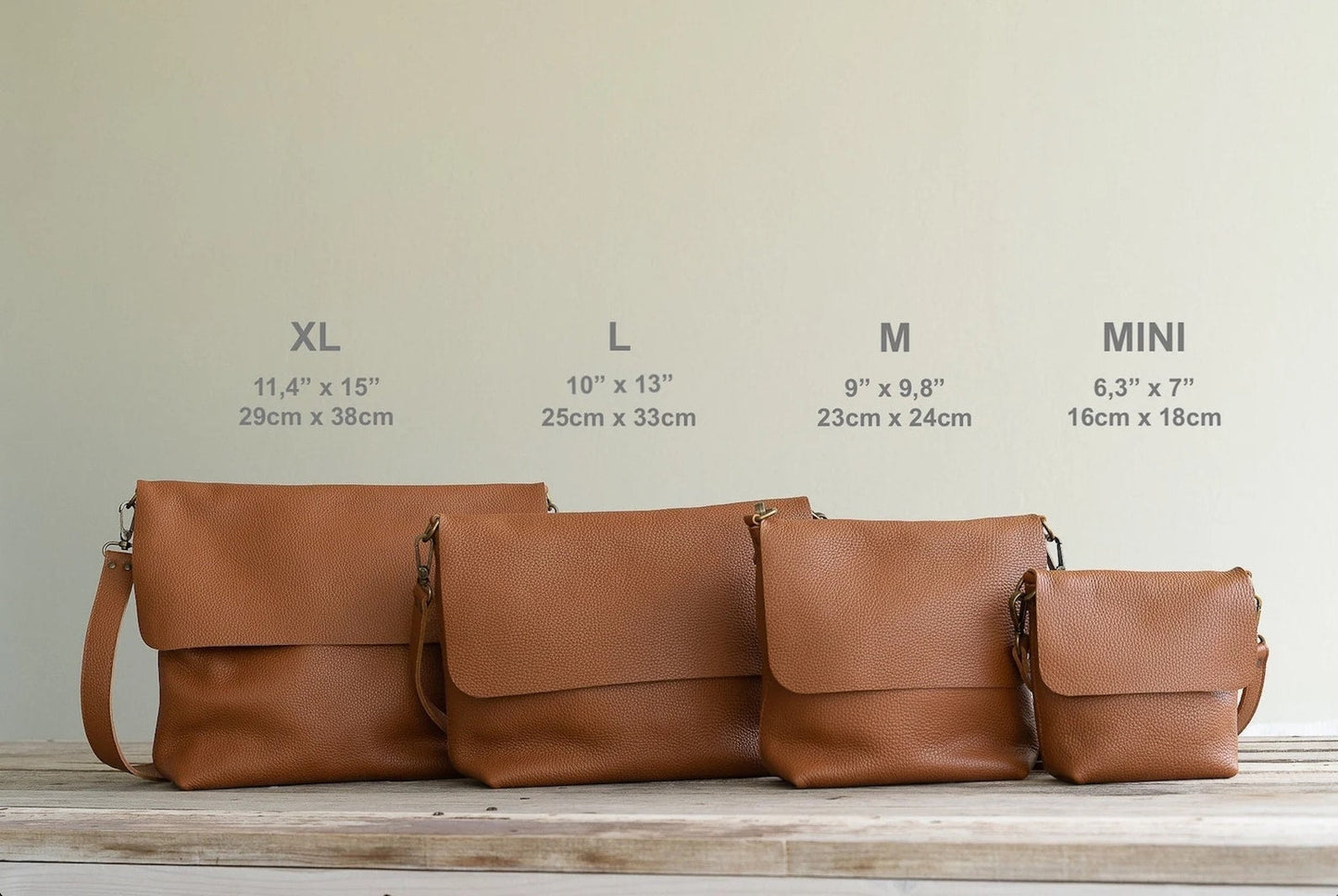 UN - Leather Crossbody Bag