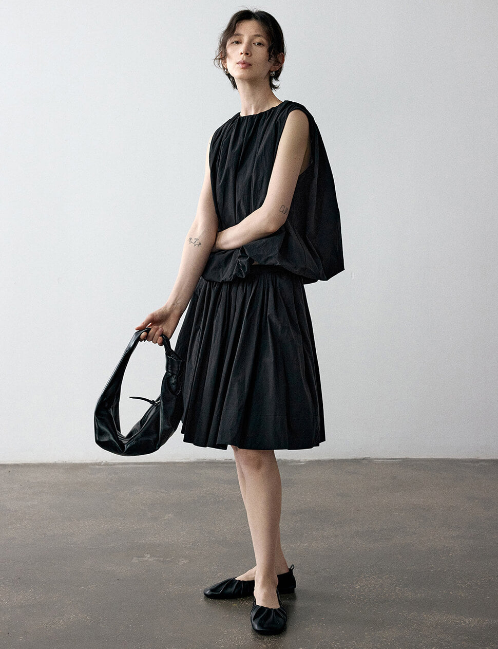 Black Puff Parachute Top