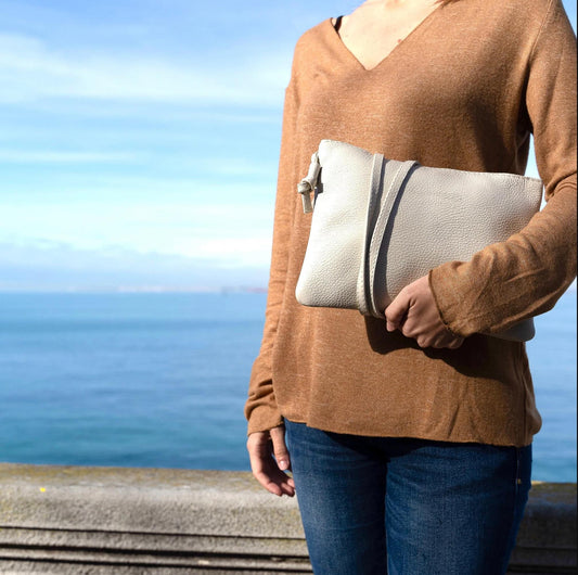 ARA - Crossbody Pebble Leather Purse