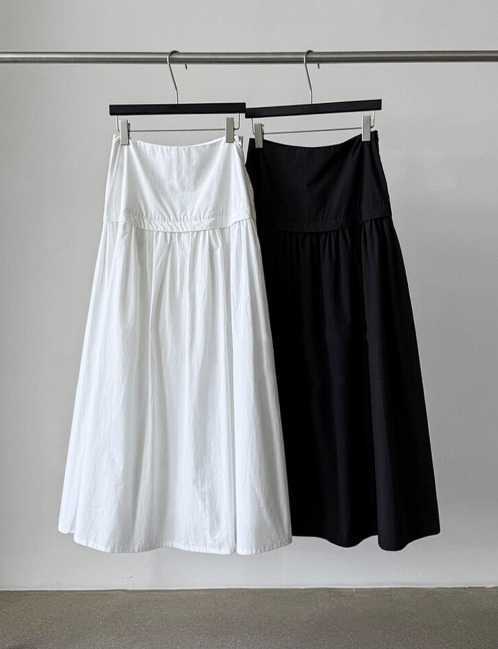 White High-Waist Gathered Cotton Maxi Skirt-PREORDER
